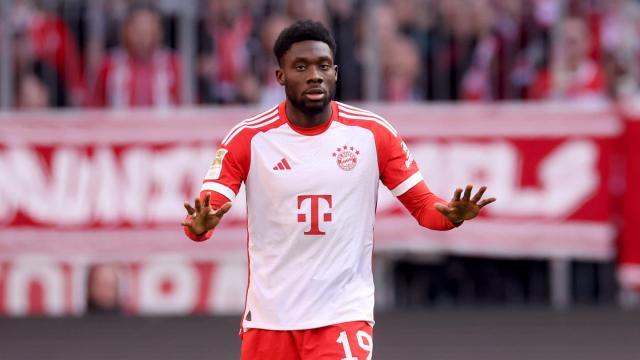 1711633056938073814.jpg alphonso davies.jpg
